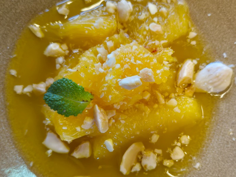 Salade d'oranges au safran et au miel